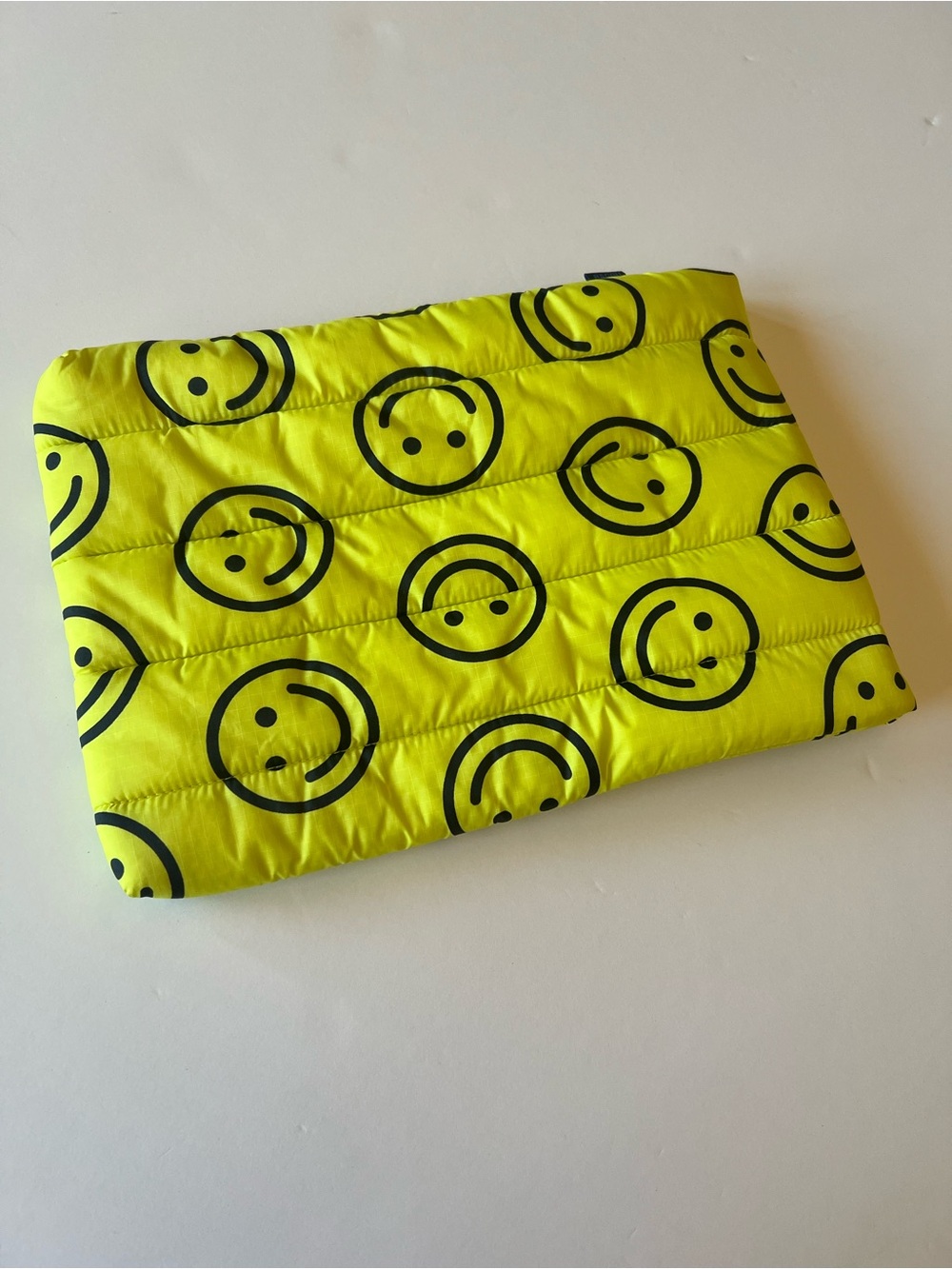 Baggu Puffy Yellow Happy Laptop Sleeve 13" - Picture 2 of 4